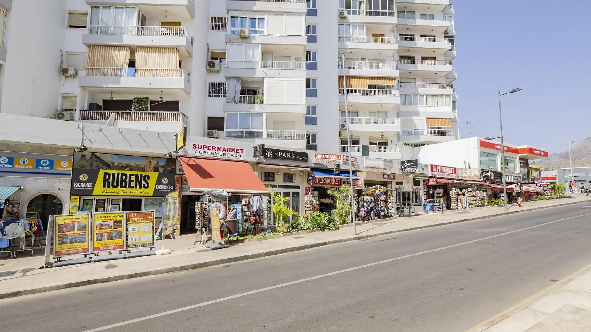 Cubo'S Beach Side Diana Apartment بينالماذينا 0*,