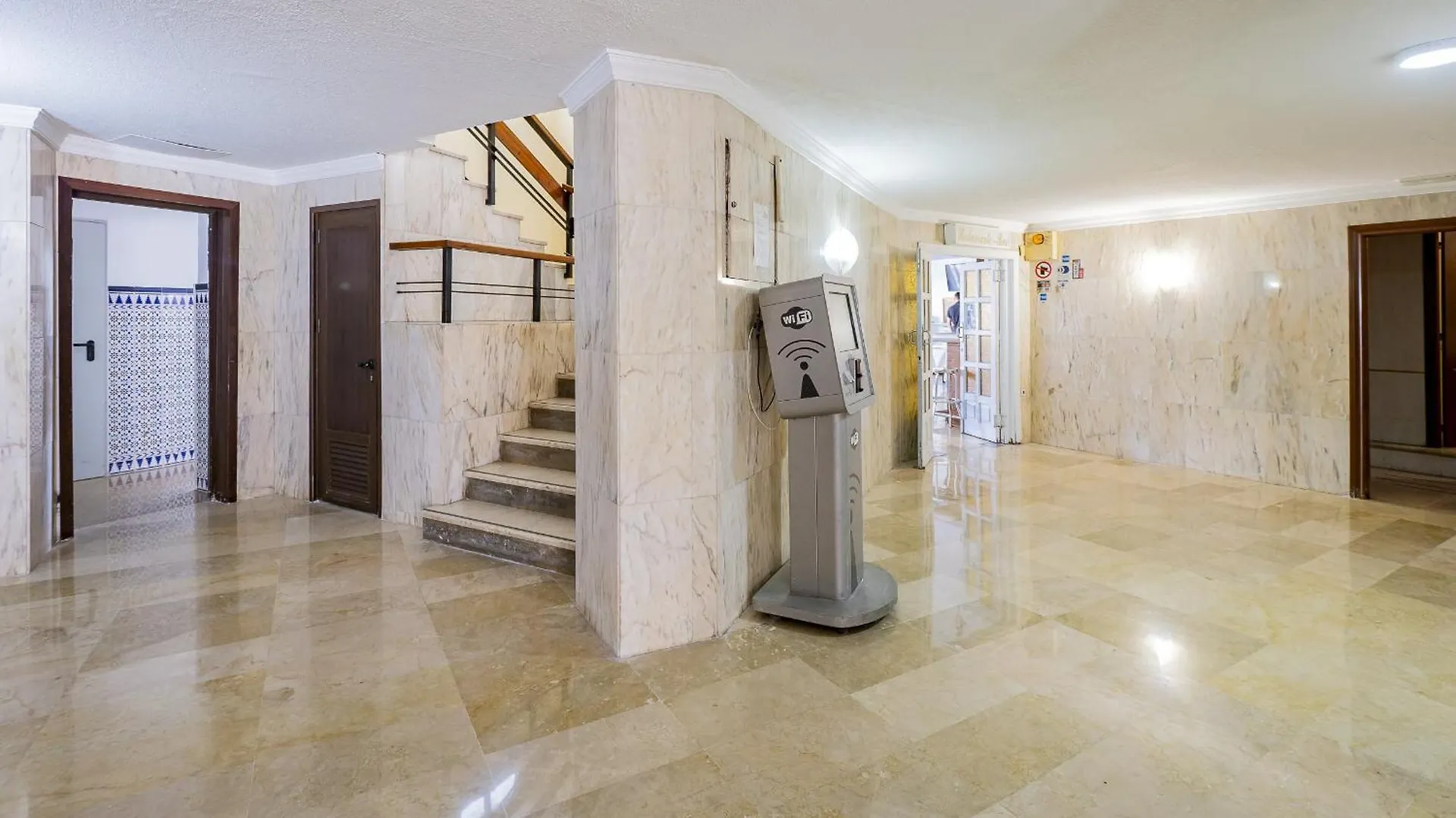 Cubo'S Beach Side Diana Apartment Benalmadena