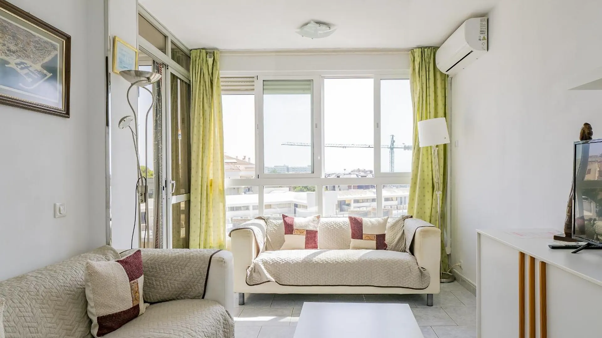 Cubo'S Beach Side Diana Apartment Benalmadena Spain